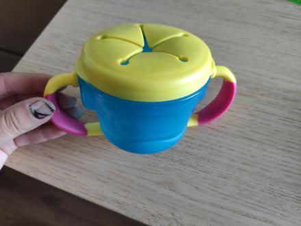 Pohárik proti rozsypaniu, 