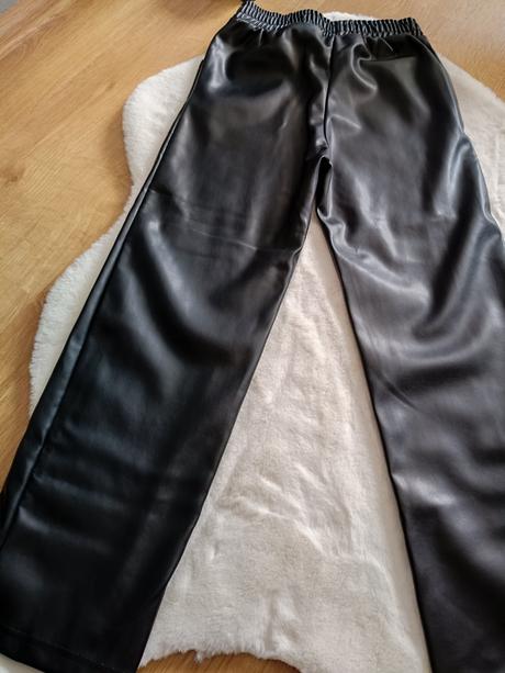 Dievčenské koženkové nohavice, 134