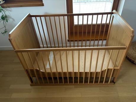 Detská postieľka z ikea s matracom, šírka (cm): 60,dĺžka (cm): 120