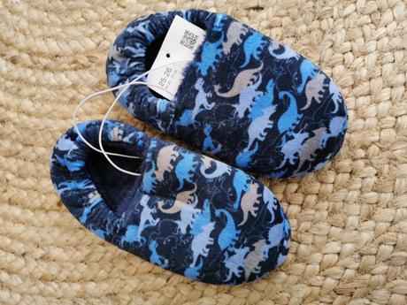 Papučky c&a dino, 24 / 25 / 26