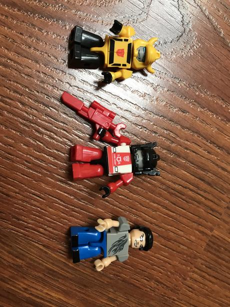 Stavebnica auto robot transformers kre-o,