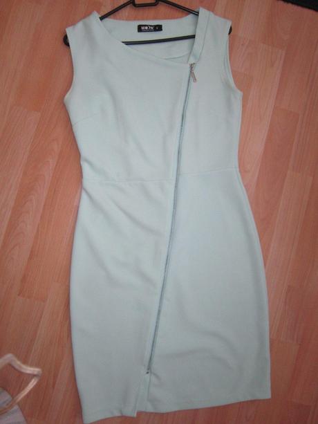 Moon collection -šaty mentolovej farby, m