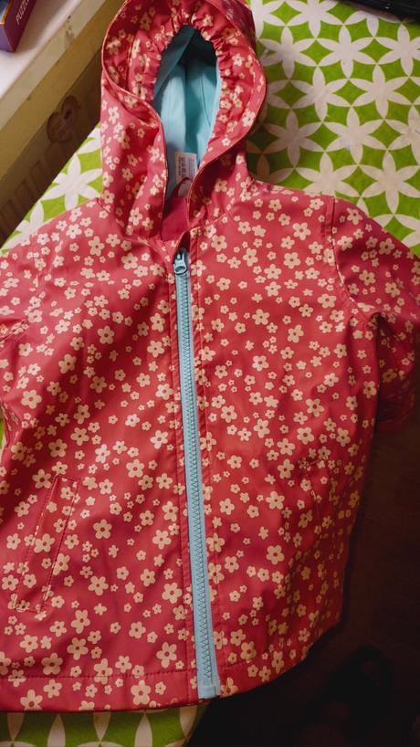 Bunda do dažďa, baby club,92