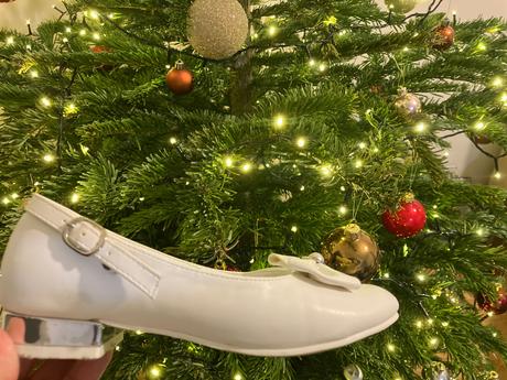 Biele topánočky v.33, nelli blu,33