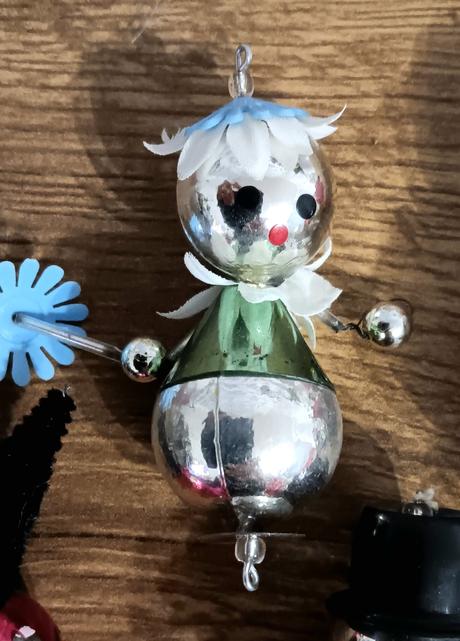 4 kusy staré vianočné ozdoby, 