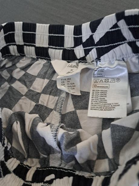 Kraťasy, h&m,152