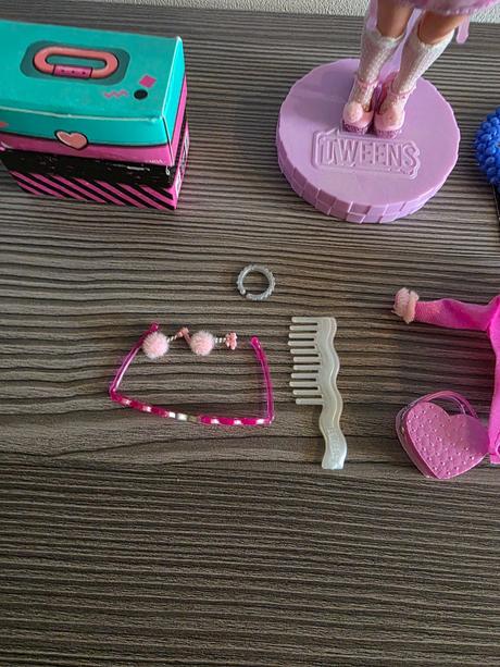 Lol surprise, 1.séria - funcy gurl, 