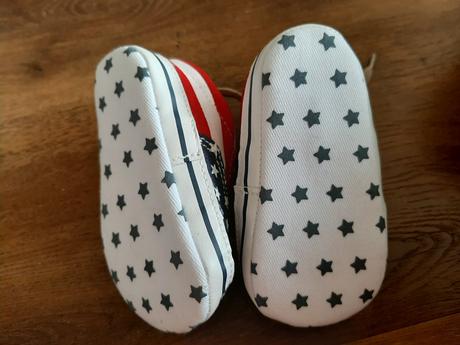 Chlapcenske papucky, 'capacky', platene topanocky, 20