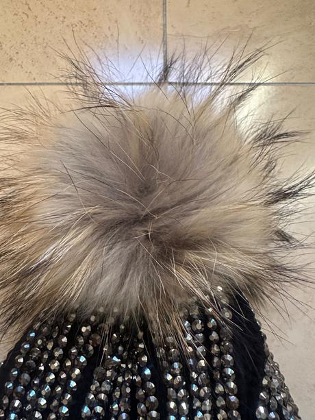 Brmbolec prava kozusina, 