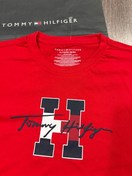 Tommy hilfiger nove panske tričko m, tommy hilfiger,m