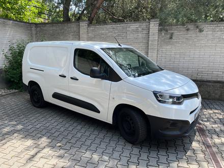 Predám auto toyota proace city,