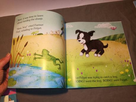 Fidget the naughty puppy dog nau22, 