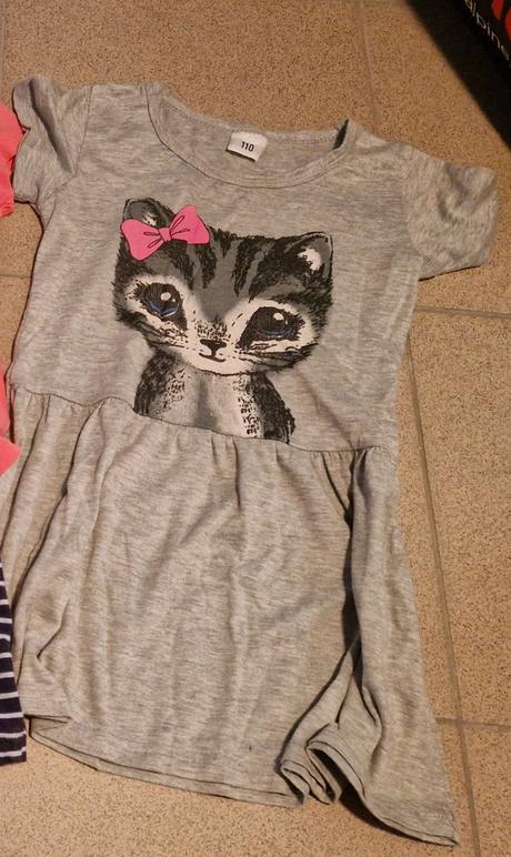 Šaty s mačičkou, takko,110