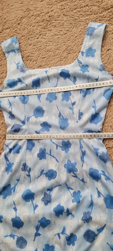 3586. modré šaty, s