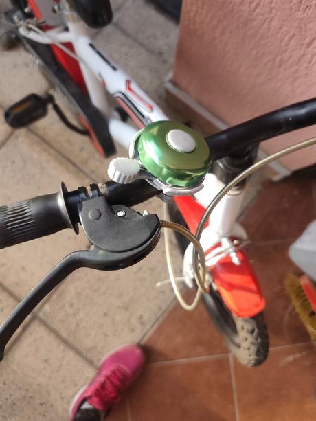 14" s pomocnými kolieskami, dino bikes,14