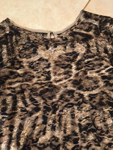 Šaty s leopardím vzorom krátke, s