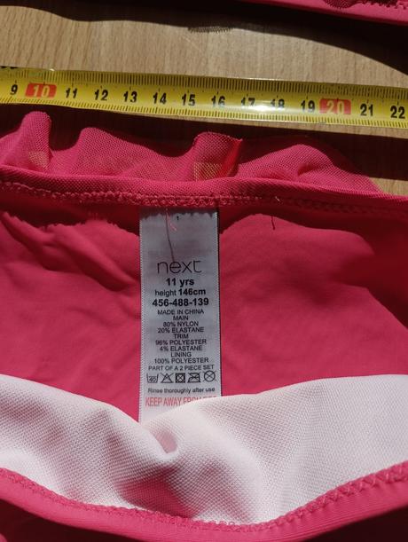 2x oblečené plavky, next,146