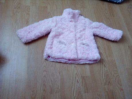 Krasny kabatik v. 12-18 m top stav, young dimension,86