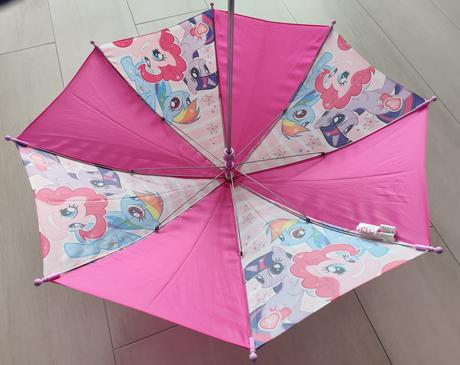 Predám detský dáždnik, 