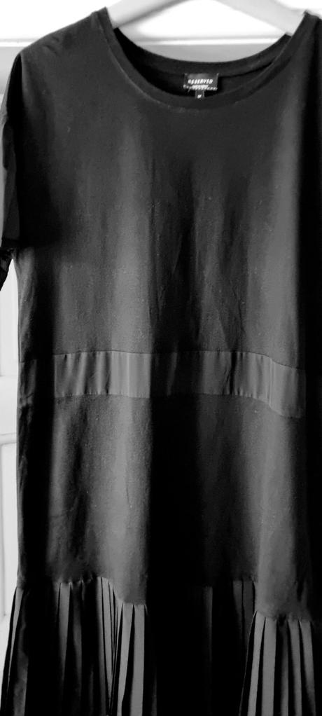 Reserved šaty č.m, reserved,m