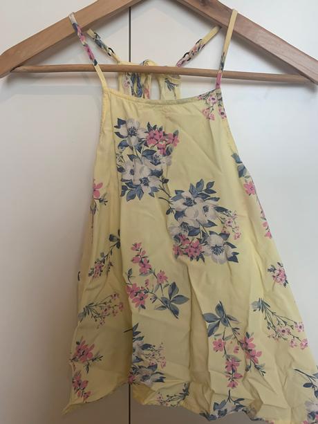 Hollister žltý kvetinkovy top s, hollister,s