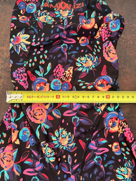 Jednodielne sportove sortkove plavky, 140