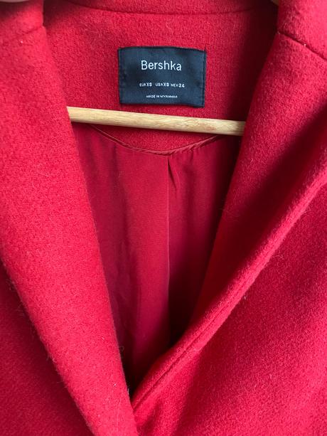 Dlhy vlneny kabat bershka, bershka,xs