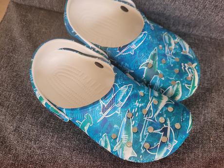 Crocs shark j1 32/33, crocs,32