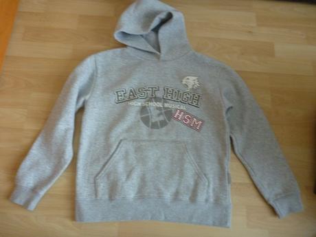 Mikina s nápisom, disney,152