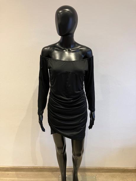 Dámske čierne elegantné šaty (m), m