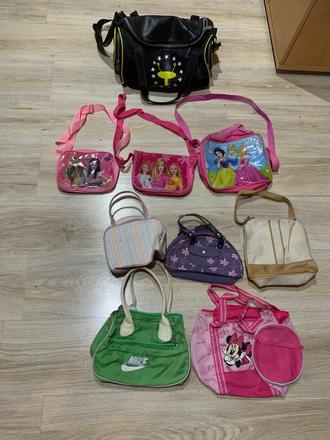 Kabelky a rubsaciky  minie barbia a ine, 