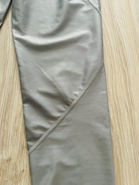 Skvelé legíny značky better bodies, pc 56 eur, m