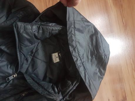 Lahučká prechodná bunda zn.nike, nike,m