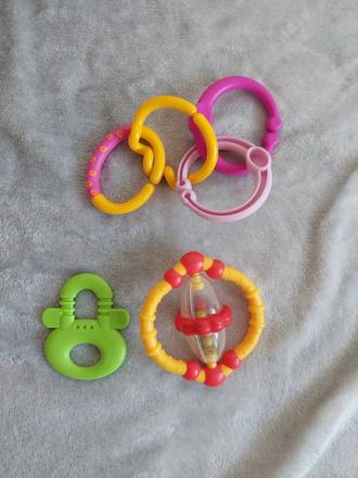 Hrkálky a hryzadlá pre bábätko, 