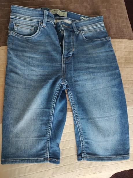 Šortky, clockhouse,28