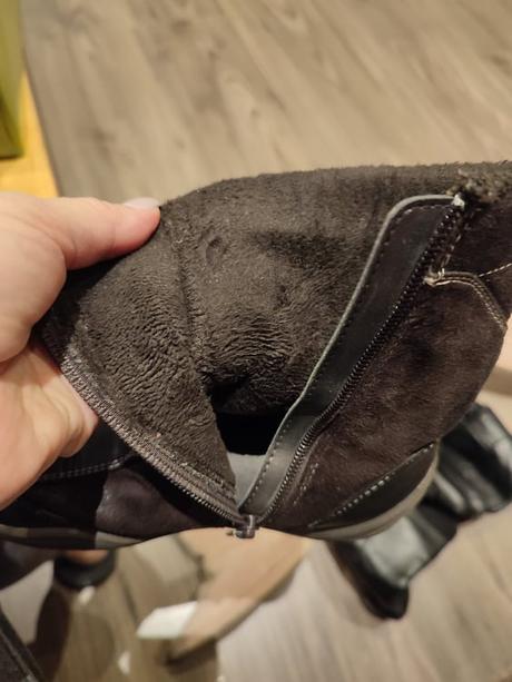 Darujem detské čižmičky veľ. 30, 30