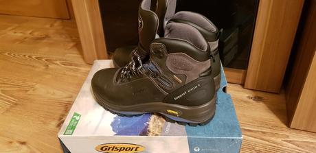 Turistické topánky grisport, 38