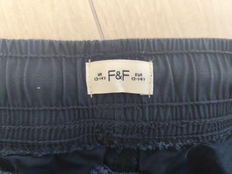 Predám kapsačove nohavice, f&f