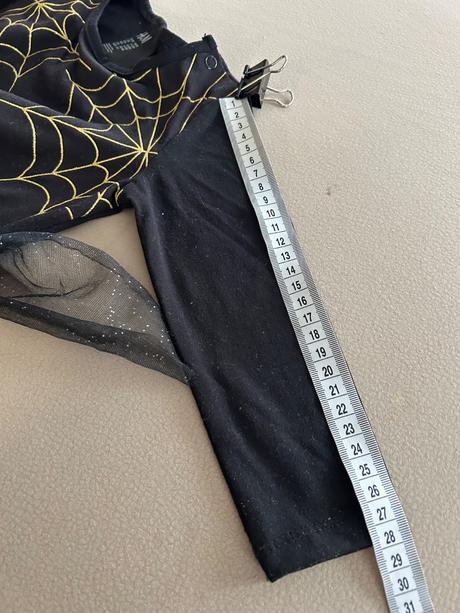 Pavuci kostym na haloween,