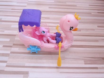 My little pony s ľodom, 