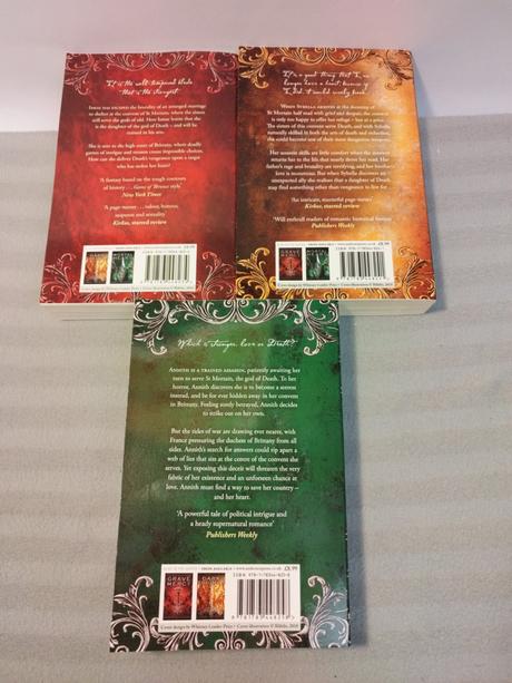 Robin lafevers - his fair assasin trilogy nau24, 