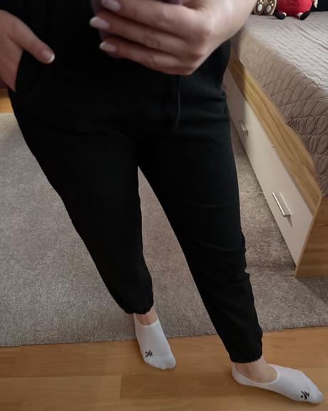 Štýlové tepláky, zara,s