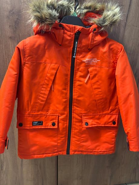 Bunda 122, reserved,122