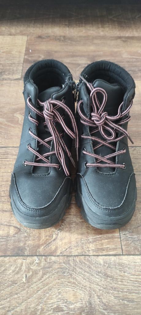 Topánky reseved, reserved,32