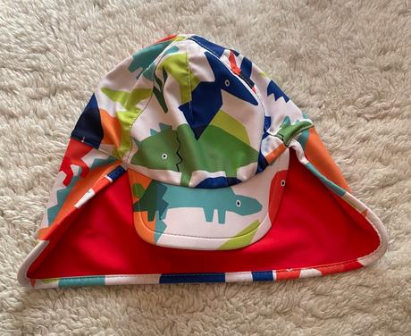 Kupacia ciapka dinosaury next, next