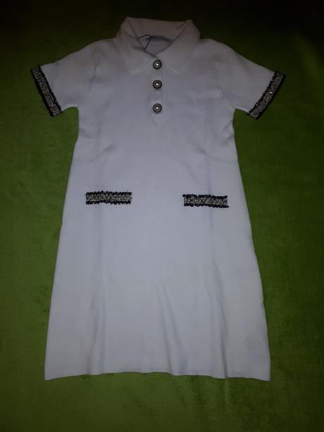 Biele šaty s perlovými gombíkmi zara, zara,s