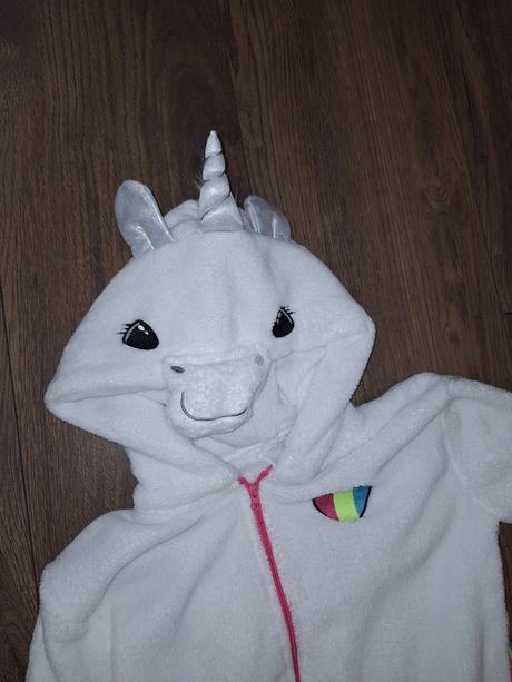 Overal unicorn, sinsay,152