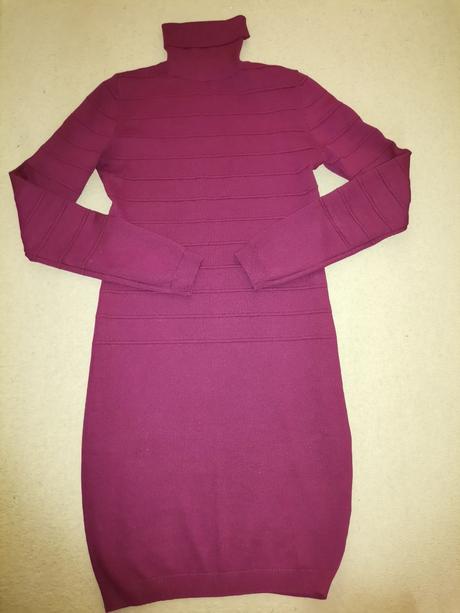 Dámske šaty veľ. 32/34, 32