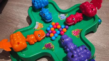 Dinosaury games, 
