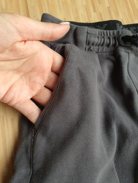 Pohodlne teplaky, zara,104